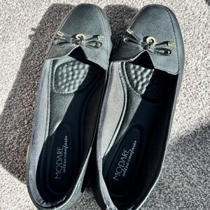 Formal footwear for women